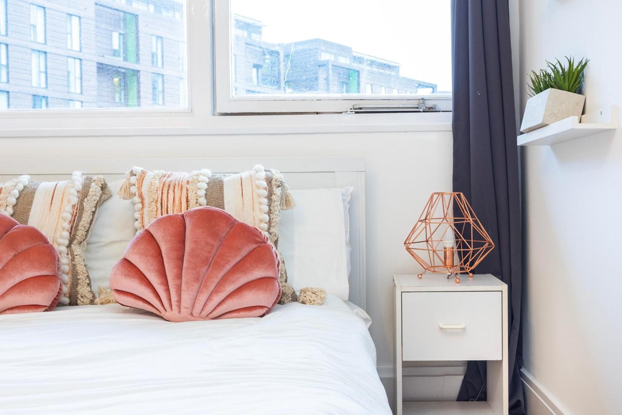 Trendy 4 Bed Apartment Near Vibrant Shoreditch W Balcony And Walking Distance To Tube Londýn Exteriér fotografie